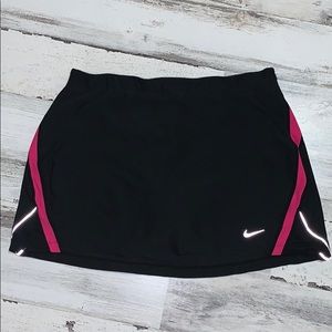 Nike Fit Skort size Small